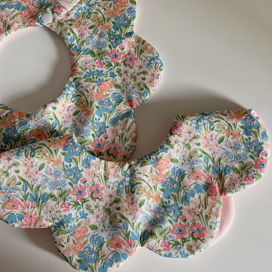 Little Cloud Bib-Pink